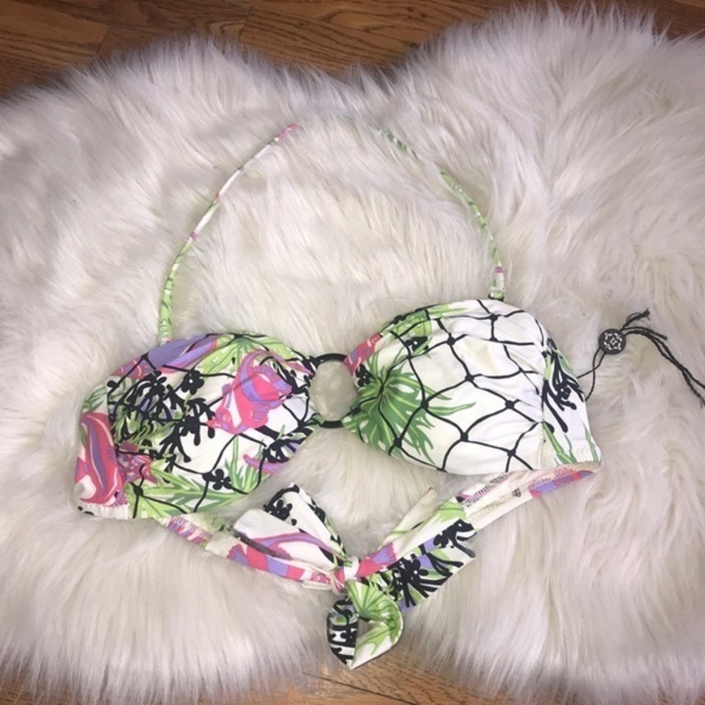 Nanette Lepore ring halter bikini top‎ size Small